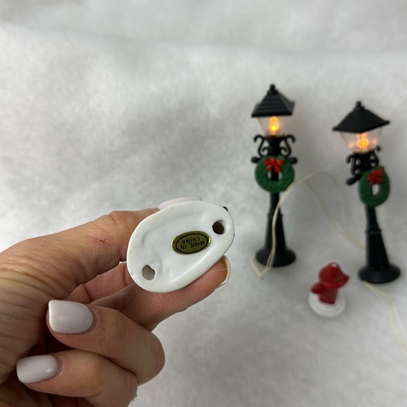 Christmas Village lighted lamp posts man fire hydrant - Picture 3 of 4